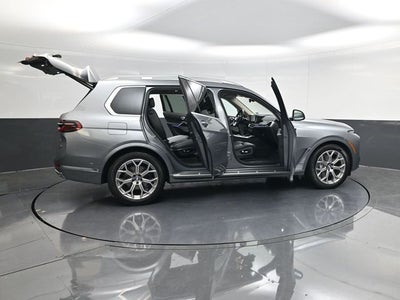 2026 BMW X7 xDrive40i