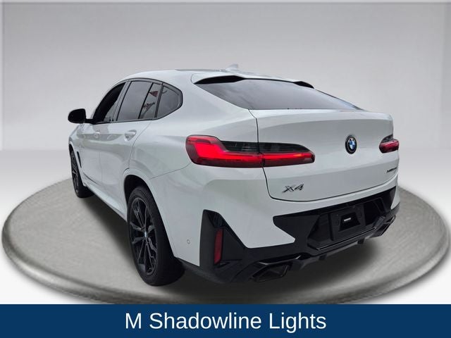2023 BMW X4 xDrive30i
