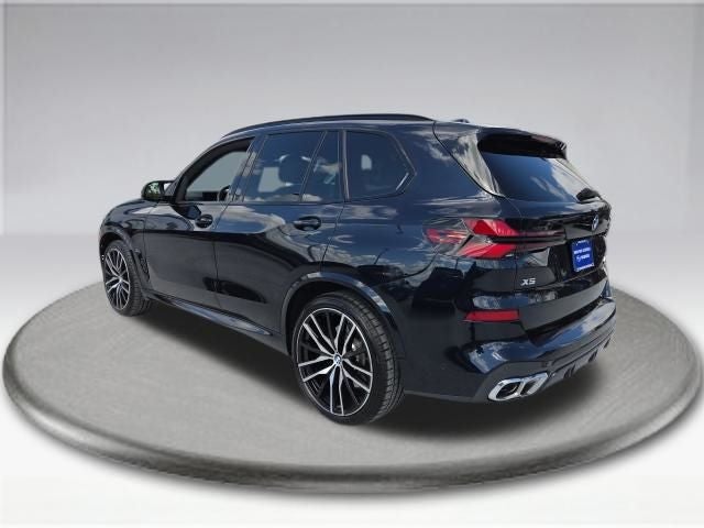 2025 BMW X5 M60i