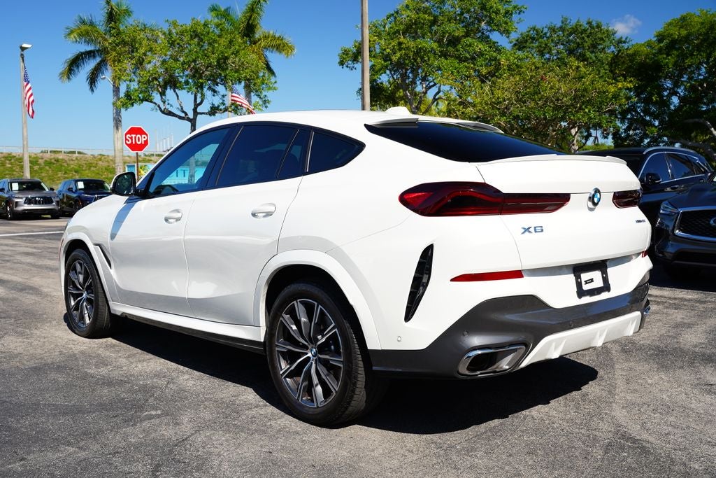 2025 BMW X6 xDrive40i
