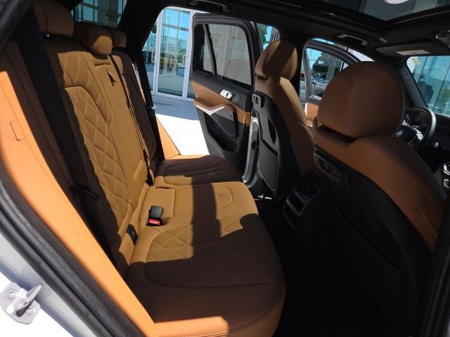 2023 BMW X5 sDrive40i