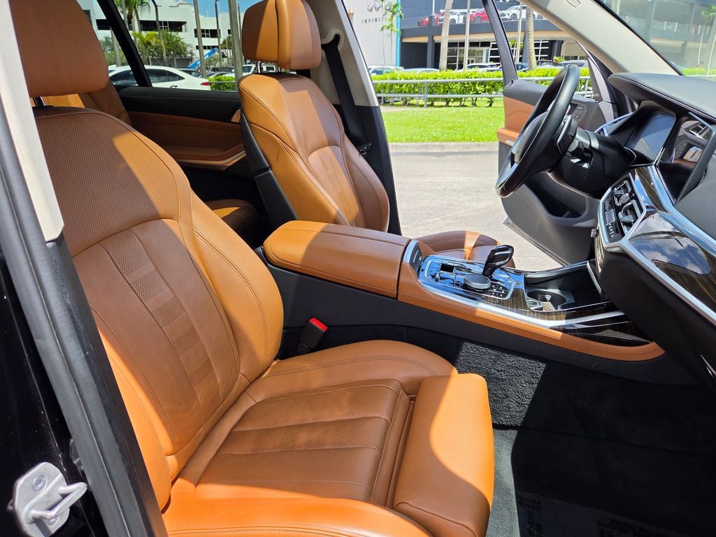 2021 BMW X7 xDrive40i