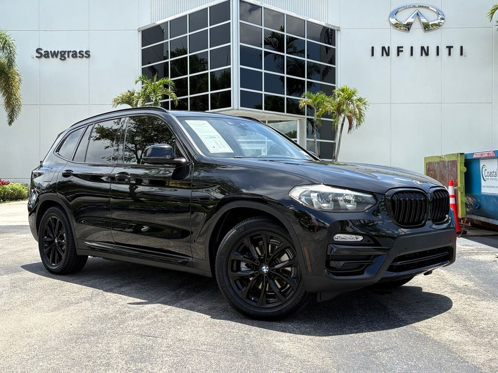2019 BMW X3 sDrive30i FULL APPLE CAR PLAY, BLACKED OUT & MORE!