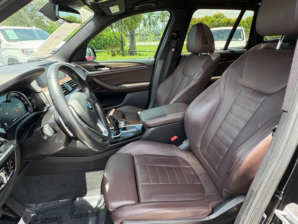 2019 BMW X3 sDrive30i FULL APPLE CAR PLAY, BLACKED OUT & MORE!