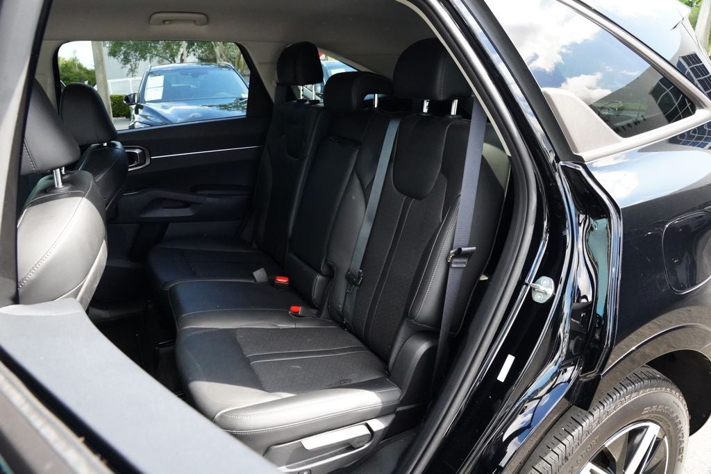 2023 Kia Sorento S