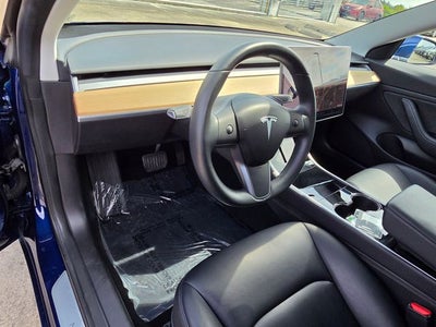 2019 Tesla Model 3 Mid Range