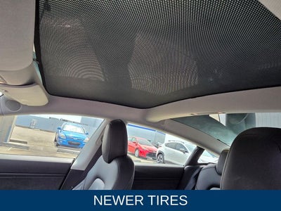2019 Tesla Model 3 Mid Range