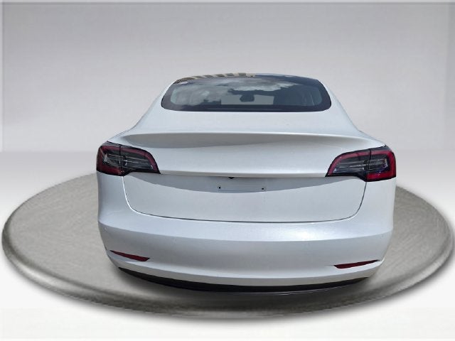 2022 Tesla Model 3 Base
