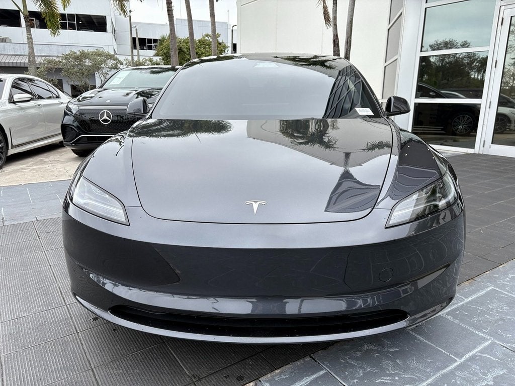 2025 Tesla Model 3 Long Range