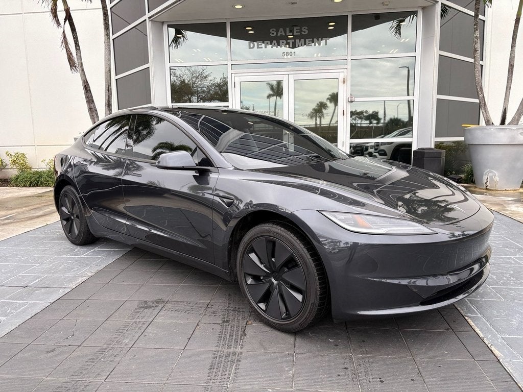 2025 Tesla Model 3 Long Range