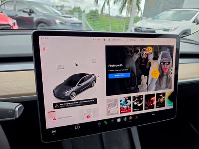 2023 Tesla Model 3 Base