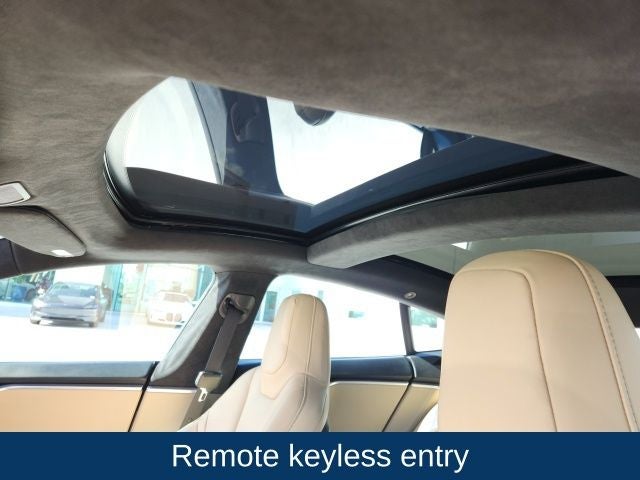 2016 Tesla Model S 90D