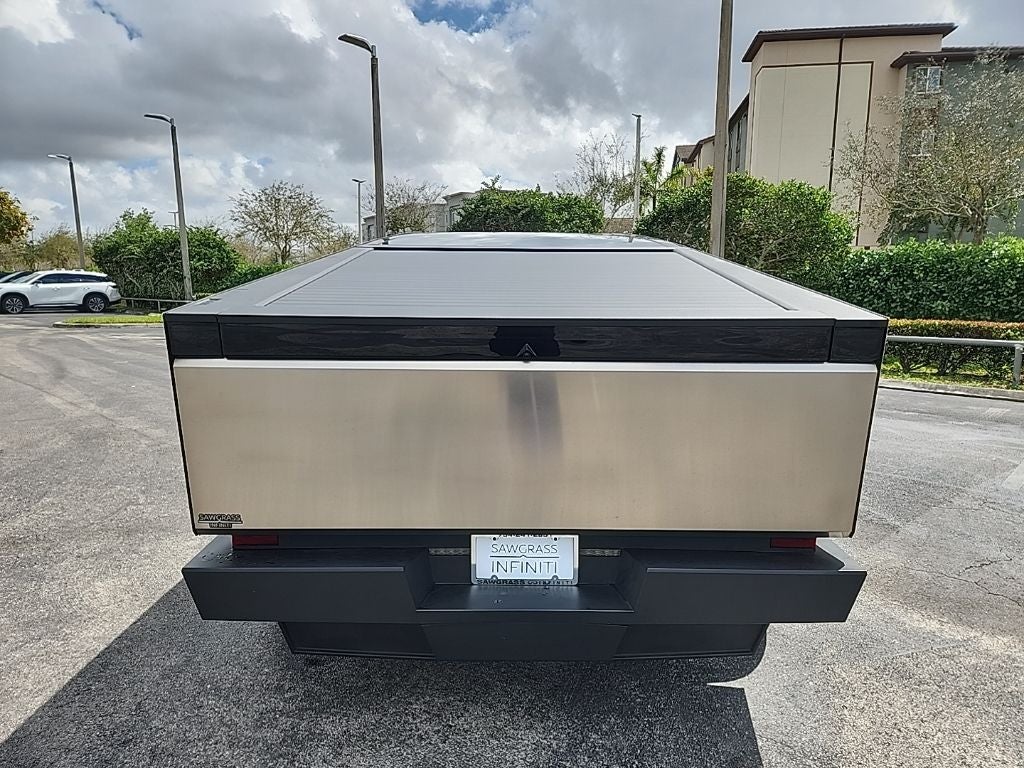 2025 Tesla Cybertruck Base