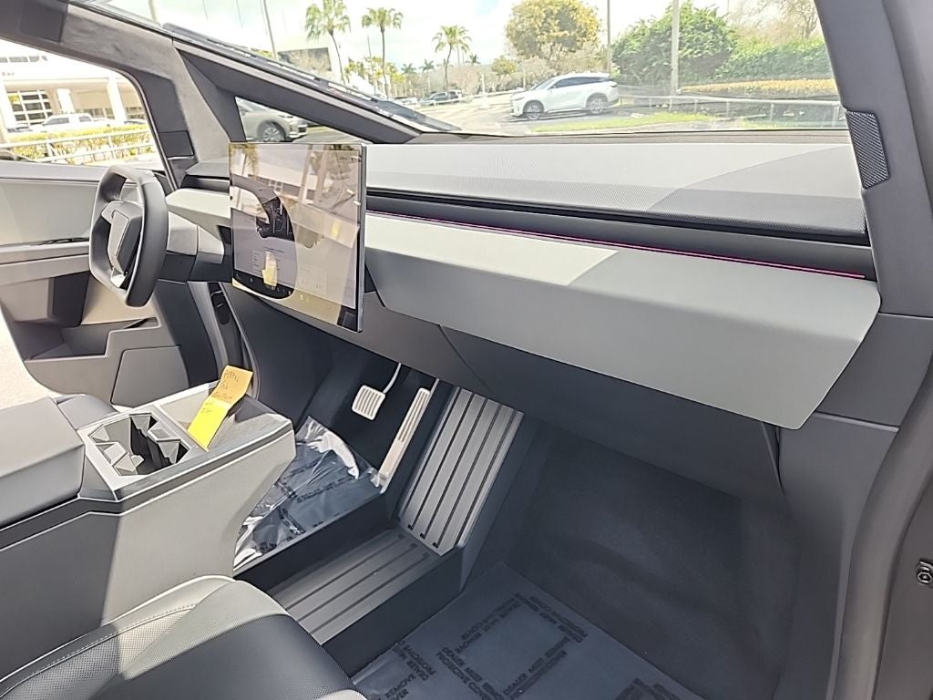 2025 Tesla Cybertruck Base