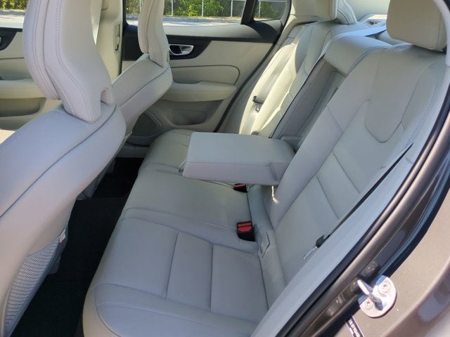 2023 Volvo S60 Ultimate Bright Theme