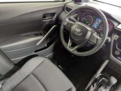 2025 Toyota Corolla Cross Hybrid SE