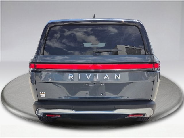 2024 Rivian R1S Adventure