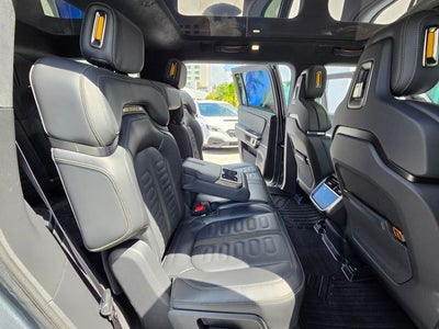 2024 Rivian R1S Adventure