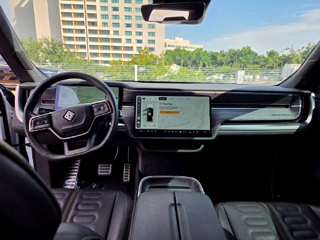 2024 Rivian R1S Adventure Dual Motor Standard Pack