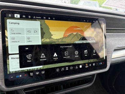 2024 Rivian R1S Adventure Dual Motor Large Pack