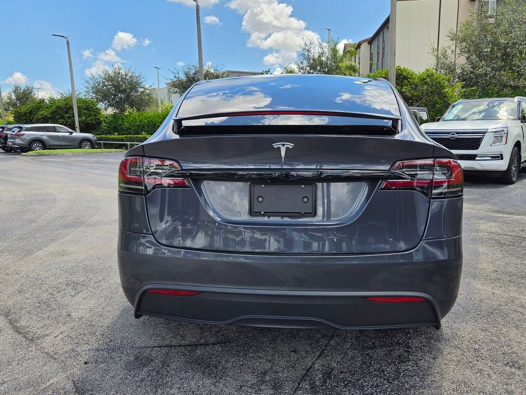 2023 Tesla Model X Standard Range
