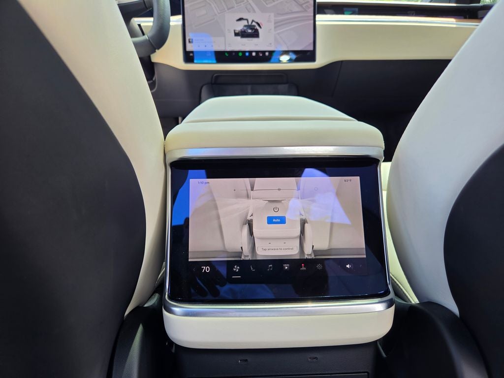 2023 Tesla Model X Standard Range