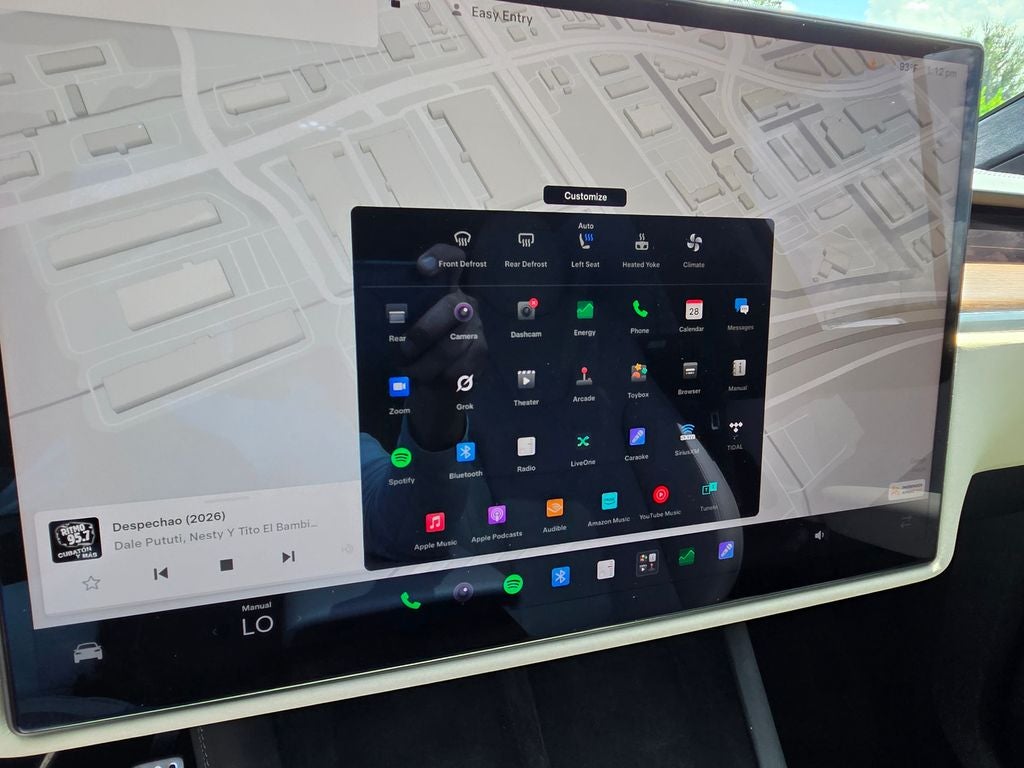 2023 Tesla Model X Standard Range