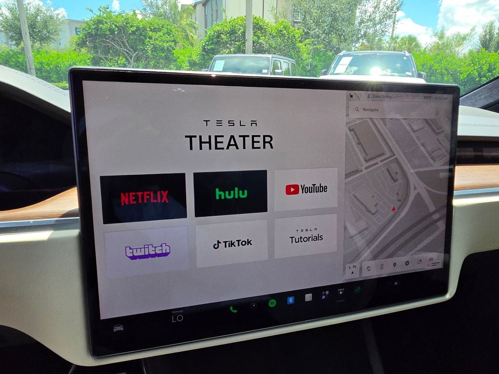 2023 Tesla Model X Standard Range