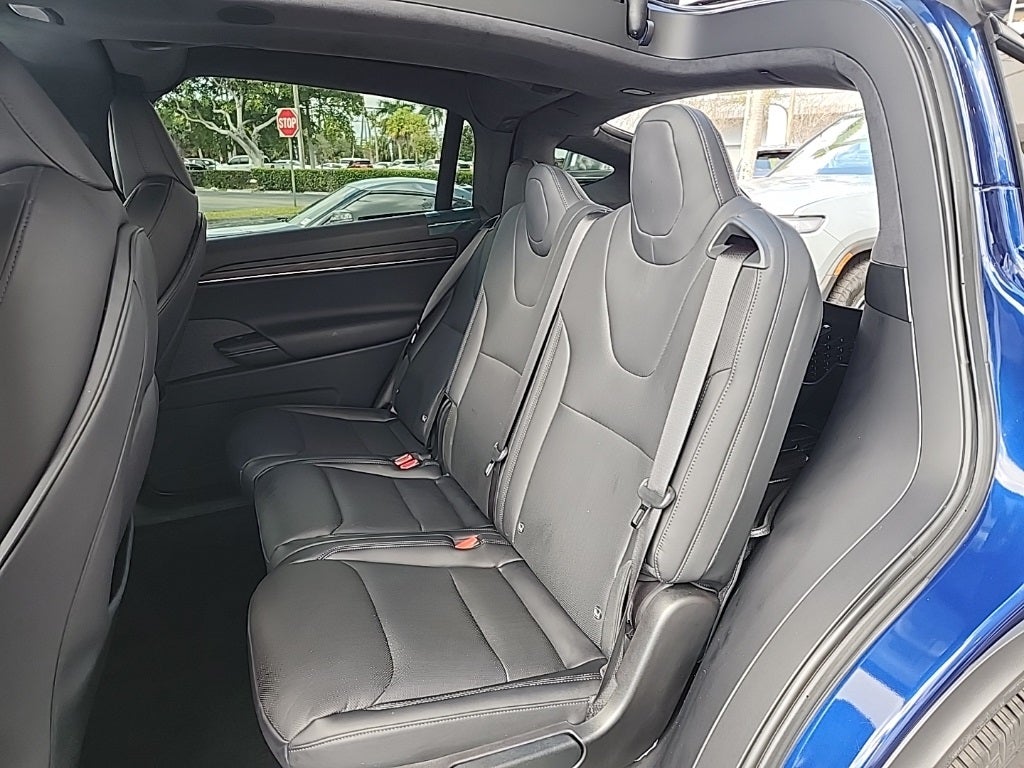 2024 Tesla Model X Base