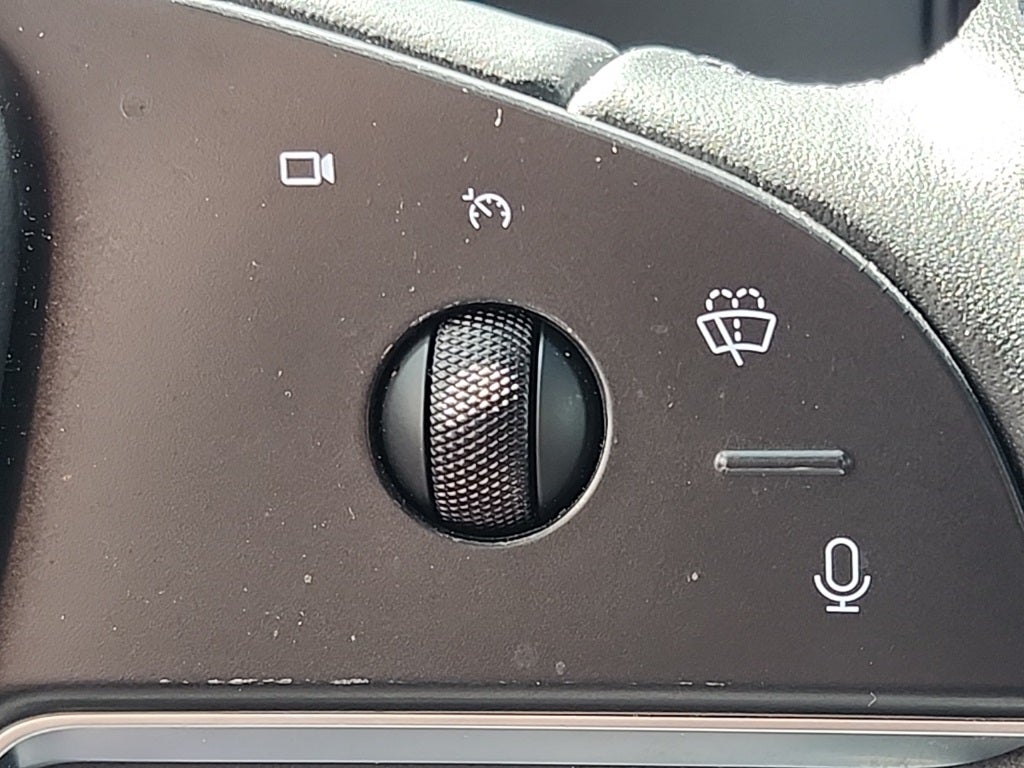 2024 Tesla Model X Base