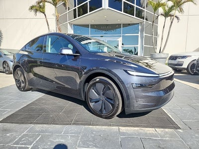 2026 Tesla Model Y Premium