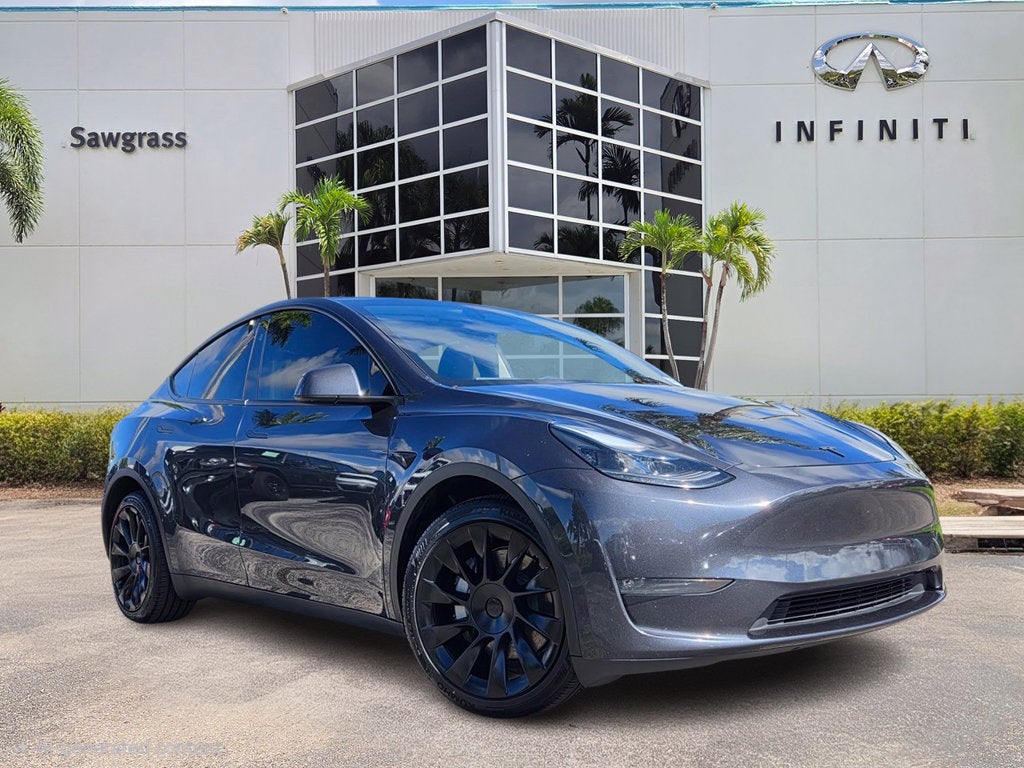 2024 Tesla Model Y Long Range