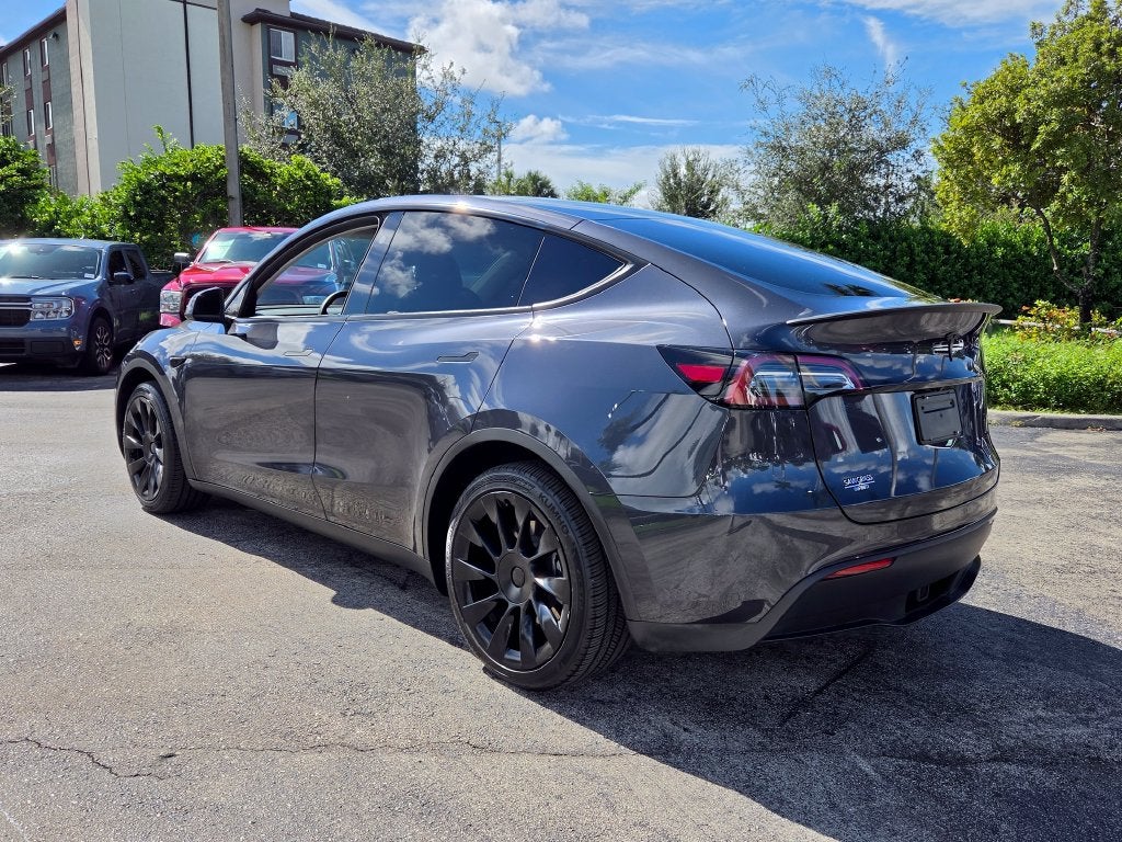 2024 Tesla Model Y Long Range