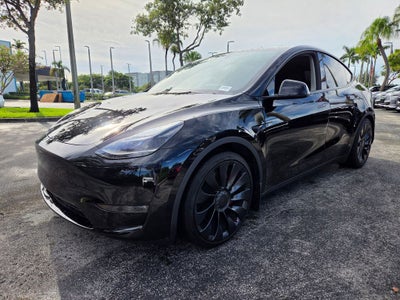 2024 Tesla Model Y Performance