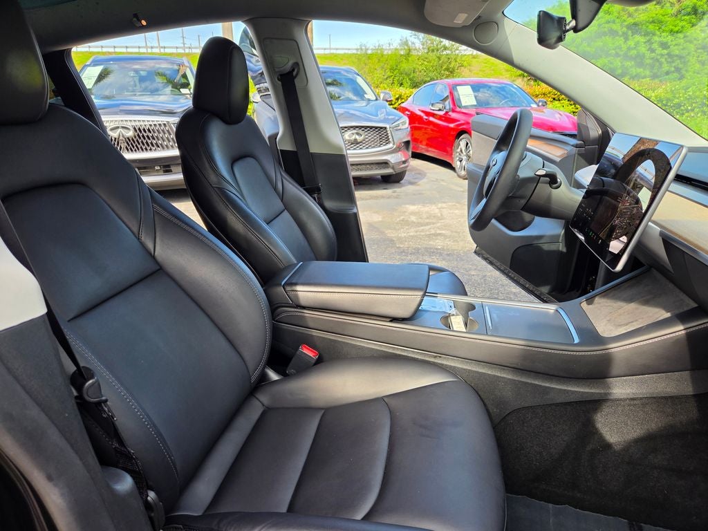 2024 Tesla Model Y Performance