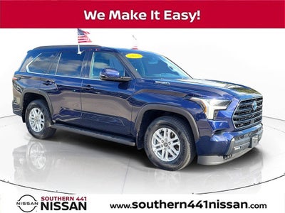 2023 Toyota Sequoia SR5