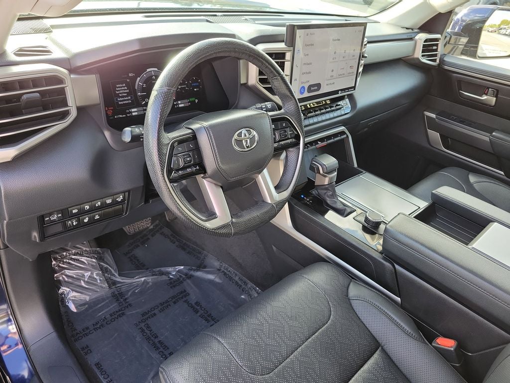 2023 Toyota Sequoia SR5
