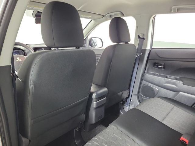 2025 Mitsubishi Outlander Sport 2.0 ES
