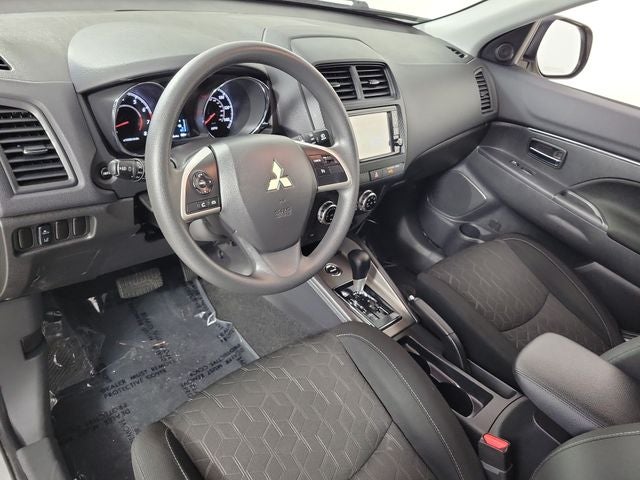2025 Mitsubishi Outlander Sport 2.0 ES