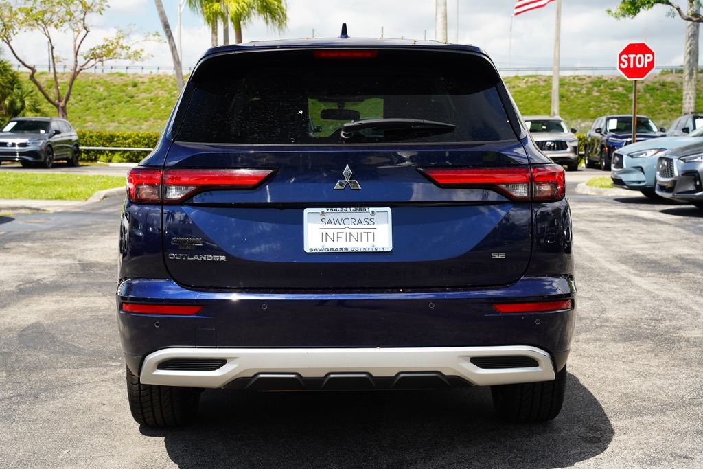 2024 Mitsubishi Outlander SE