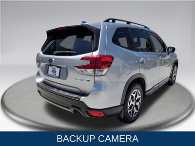 2022 Subaru Forester Premium