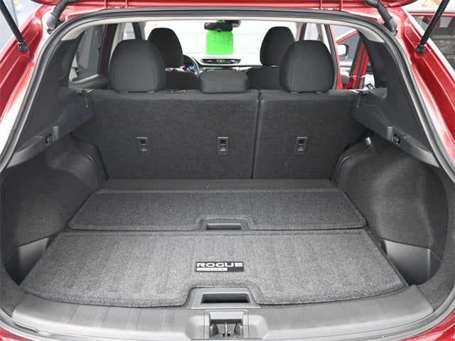 2022 Nissan Rogue Sport SV