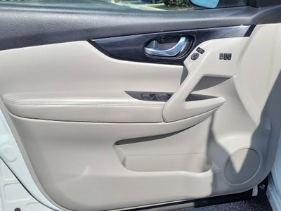2021 Nissan Rogue Sport SL
