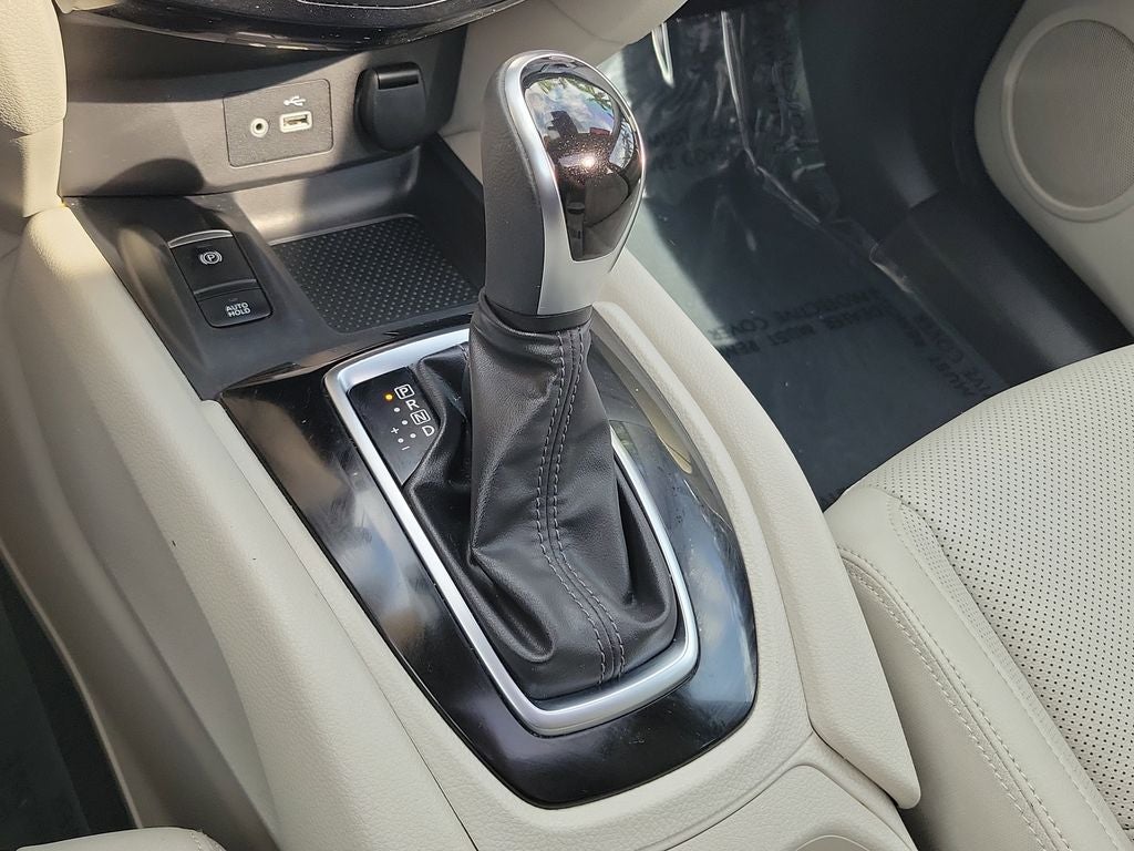 2021 Nissan Rogue Sport SL