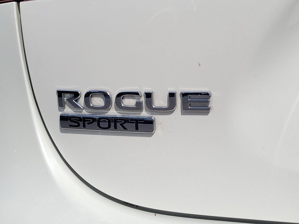 2021 Nissan Rogue Sport SL