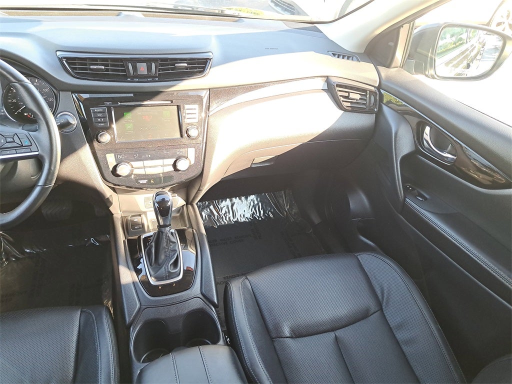 2022 Nissan Rogue Sport SL