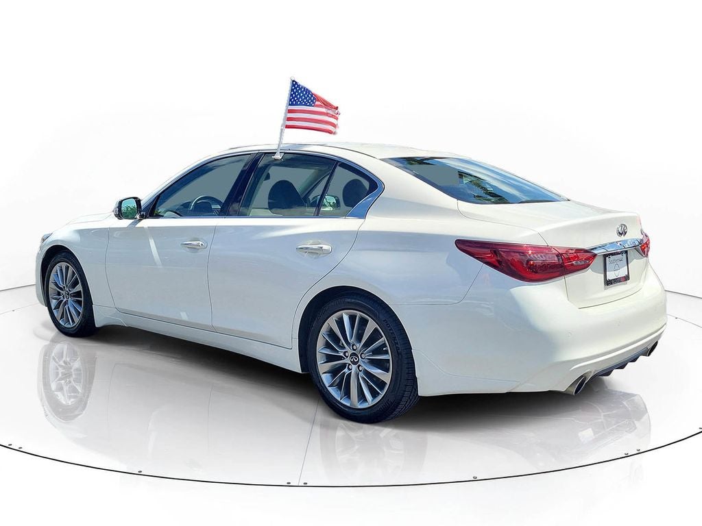 2023 INFINITI Q50 LUXE