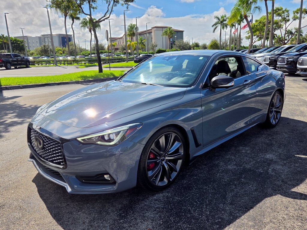 2022 INFINITI Q60 Red Sport 400