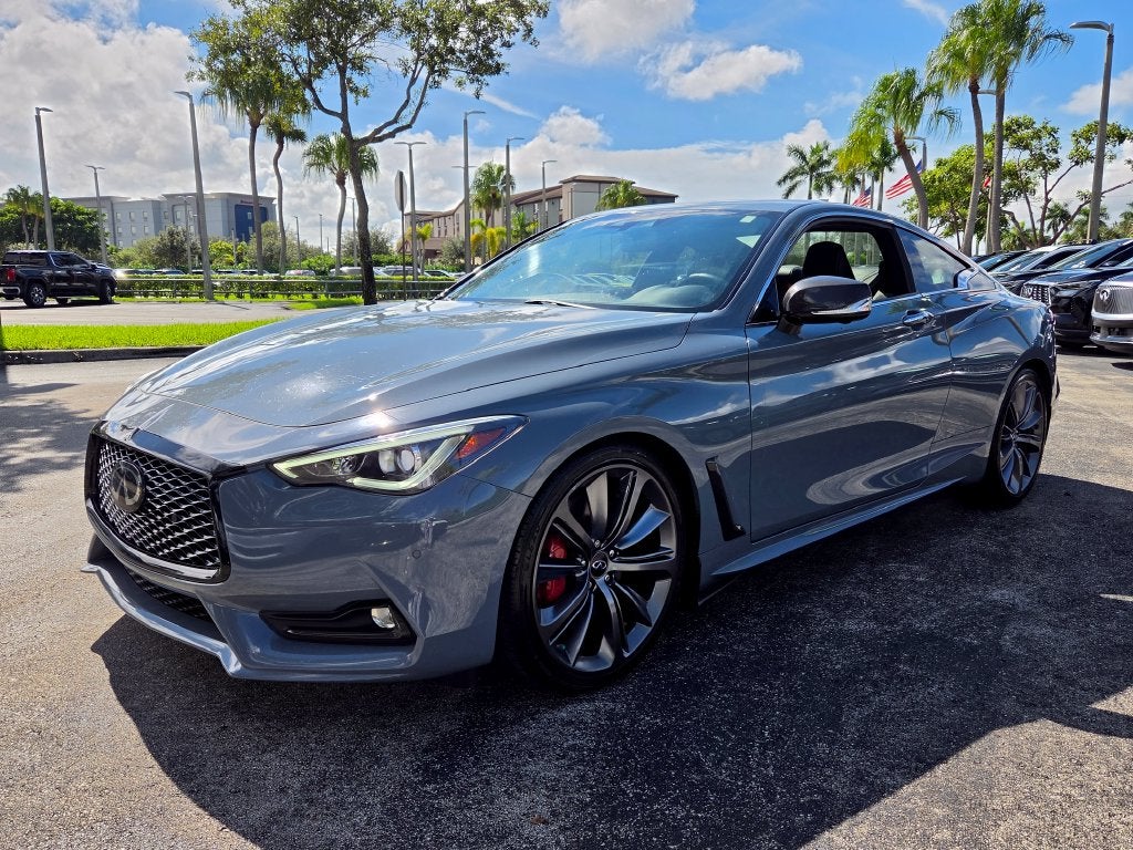 2022 INFINITI Q60 Red Sport 400
