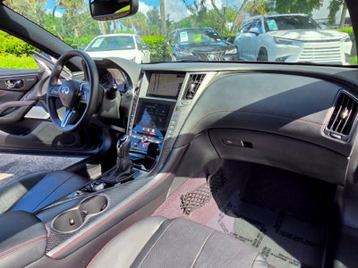 2022 INFINITI Q60 Red Sport 400